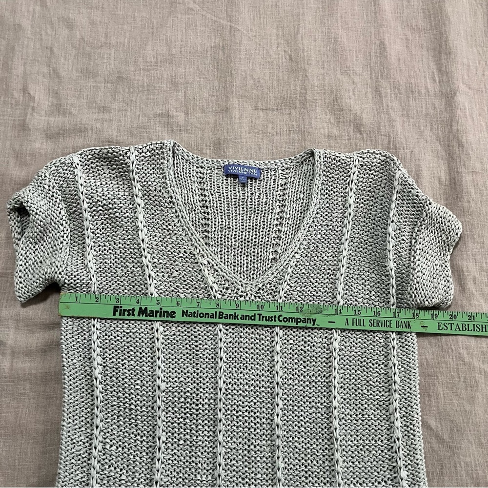 Vintage Vivienne Tam Open Cable Knit Crochet Top Grey Beige Size Medium - Picture 8 of 8